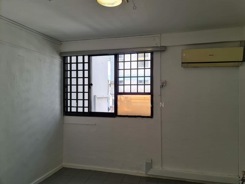 183 Toa Payoh Central, 183 Toa Payoh Central, 1,356 sqft, Shop / Shophouse For Sale, by Betty Tan, 60003750 - CommercialGuru.com.sg