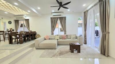 For Sale - Burgundy Hill