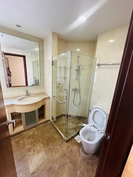 Hillview Regency, 26 Bukit Batok East Avenue 2, Dairy Farm / Bukit Panjang / Choa Chu Kang, 3 Bedrooms, 1,119 sqft, Condominium For Rent, by Angelin Loh, 60003879 - PropertyGuru.com.sg