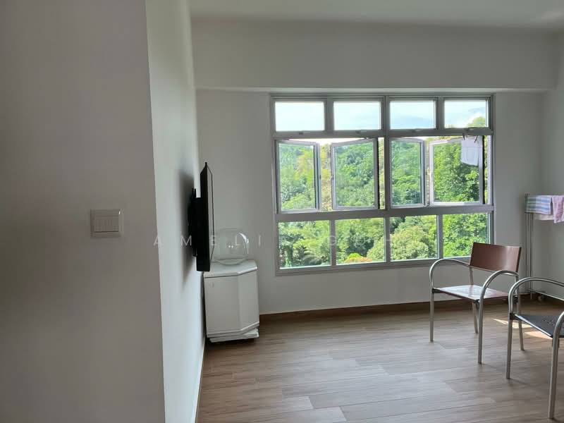 70B Telok Blangah Heights, 70B Telok Blangah Heights, 2 Bedrooms, 900 sqft, HDB Flat For Rent, by Amelia Goh, 60003910 - Living Room - PropertyGuru.com.sg