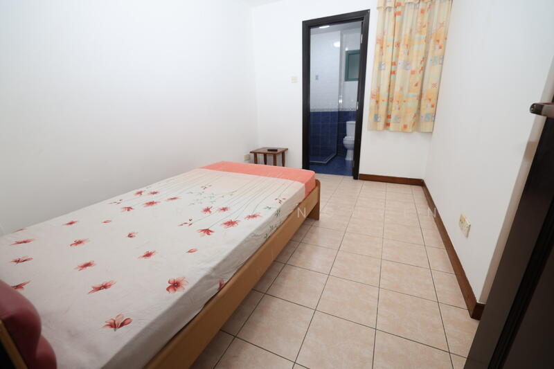 Westwood Park, Westwood Crescent, Room Rental, 100 sqft, Terraced House For Rent, by Theresa Nguyen, 60003978 - Bedroom - PropertyGuru.com.sg