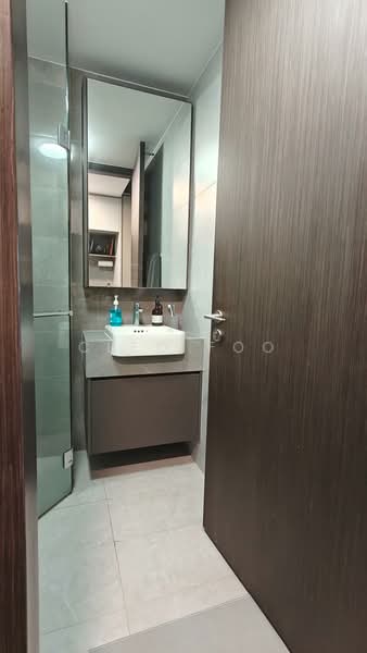 Parc Clematis, 8F Jalan Lempeng, Studio, 250 sqft, Condominium For Rent, by Cleo Foo, 60003983 - Bathroom - PropertyGuru.com.sg