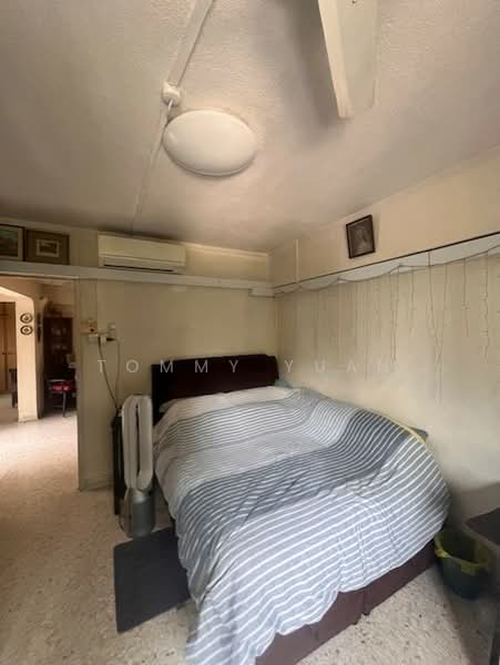 458 Ang Mo Kio Avenue 10 HDB Flat For Sale at S$ 749,000 | PropertyGuru Singapore - Bedroom