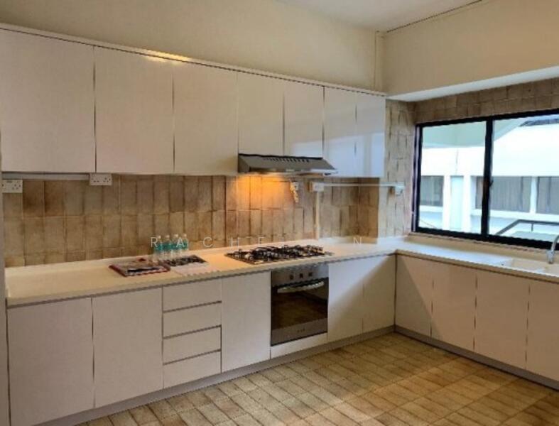 For Rent - Claymore Plaza Apartments