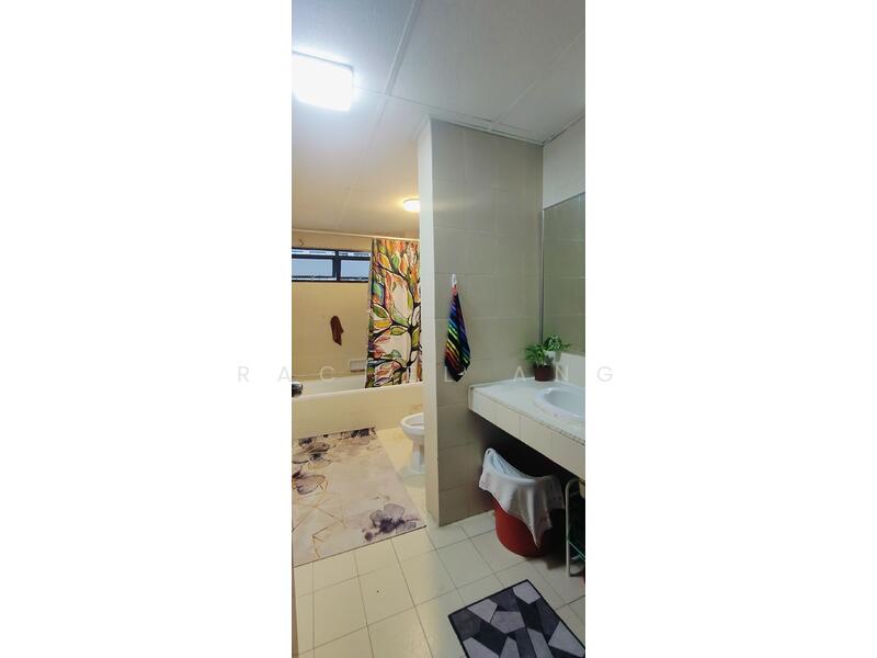 For Rent - Claymore Plaza Apartments