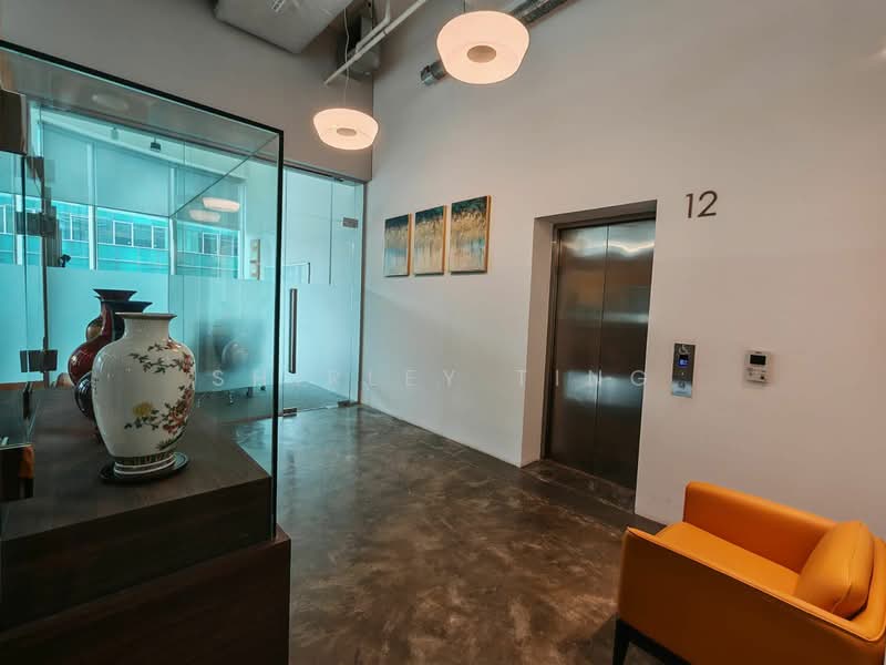 Oxley Tower, 138 Robinson Road, 1,238 sqft, Office For Sale, by Shirley Ting, 60004377 - CommercialGuru.com.sg