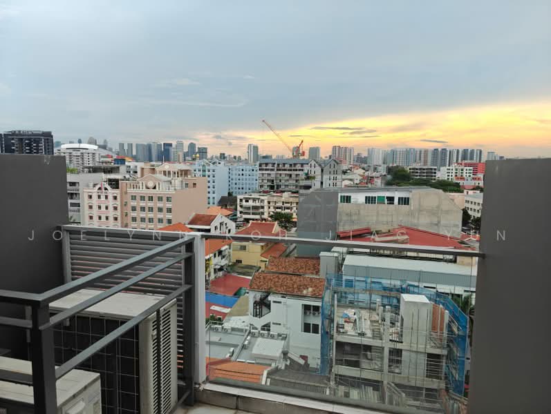 #1 Loft, 1 Lorong 24 Geylang, Room Rental, 100 sqft, Apartment For Rent, by Joelynn Koh Jiac Yun, 60004447 - Exterior - PropertyGuru.com.sg