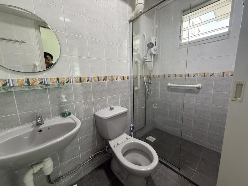107B Edgefield Plains, 107B Edgefield Plains, Room Rental, 200 sqft, HDB Flat For Rent, by Wang JC, 60004472 - Bathroom - PropertyGuru.com.sg