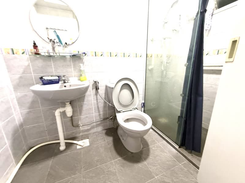 107B Edgefield Plains, 107B Edgefield Plains, Room Rental, 200 sqft, HDB Flat For Rent, by Wang JC, 60004472 - Bathroom - PropertyGuru.com.sg