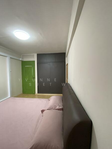 406 Hougang Avenue 10 HDB Flat For Sale at S$ 680,000 | PropertyGuru Singapore - Bedroom