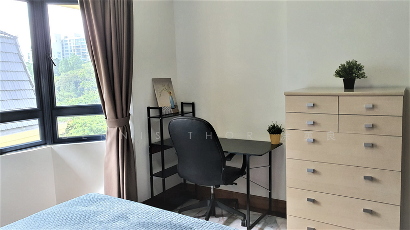 Westcove Condo, 12 West Coast Crescent, 3 Bedrooms, 1,098 sqft, Condominium For Rent, by Dennis Thor 涂英良, 60004837 - Bedroom 2 with 1 study table and a cabinet - PropertyGuru.com.sg