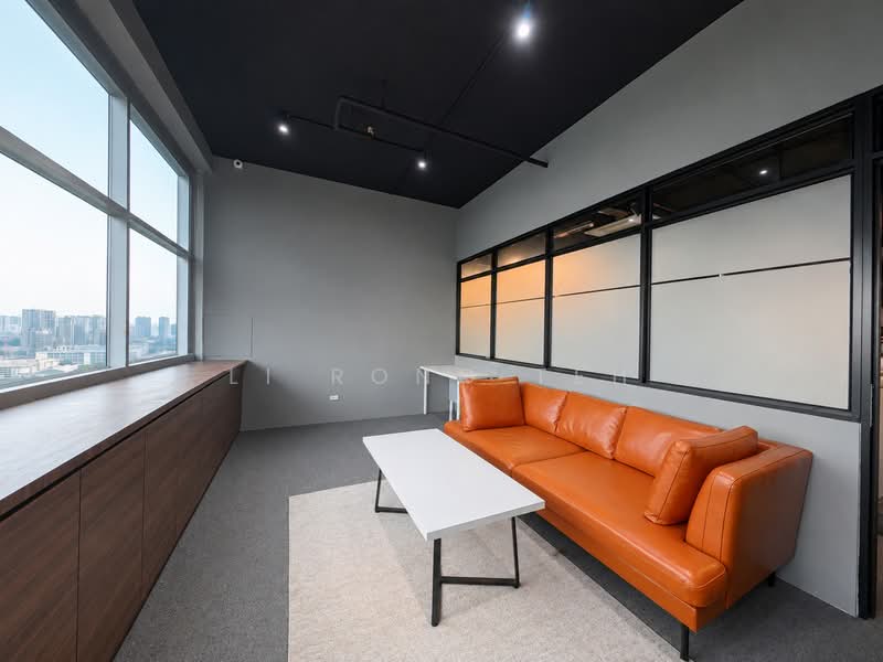 Wcega Tower, 21 Bukit Batok Crescent, Dairy Farm / Bukit Panjang / Choa Chu Kang, 958 sqft, Light Industrial (B1) For Rent, by Li Rong Teh, 60005045 - Living Room - CommercialGuru.com.sg