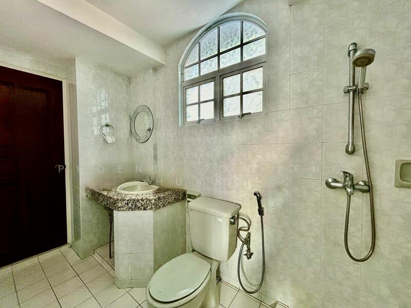 3 Sty 999 Semi-D Near Kovan Mrt , 1 Km To Holy Innocents School, Jalan Arif, Jalan Tani, Poh Huat Road, 6 Bedrooms, 3,600 sqft, Semi-Detached House For Sale, by Phoenix Tan Feng Huang, 60005107 - PropertyGuru.com.sg