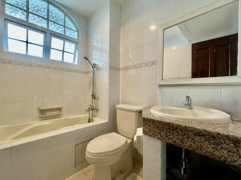 3 Sty 999 Semi-D Near Kovan Mrt , 1 Km To Holy Innocents School, Jalan Arif, Jalan Tani, Poh Huat Road, 6 Bedrooms, 3,600 sqft, Semi-Detached House For Sale, by Phoenix Tan Feng Huang, 60005107 - PropertyGuru.com.sg