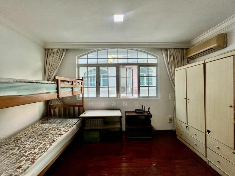 3 Sty 999 Semi-D Near Kovan Mrt , 1 Km To Holy Innocents School, Jalan Arif, Jalan Tani, Poh Huat Road, 6 Bedrooms, 3,600 sqft, Semi-Detached House For Sale, by Phoenix Tan Feng Huang, 60005107 - PropertyGuru.com.sg