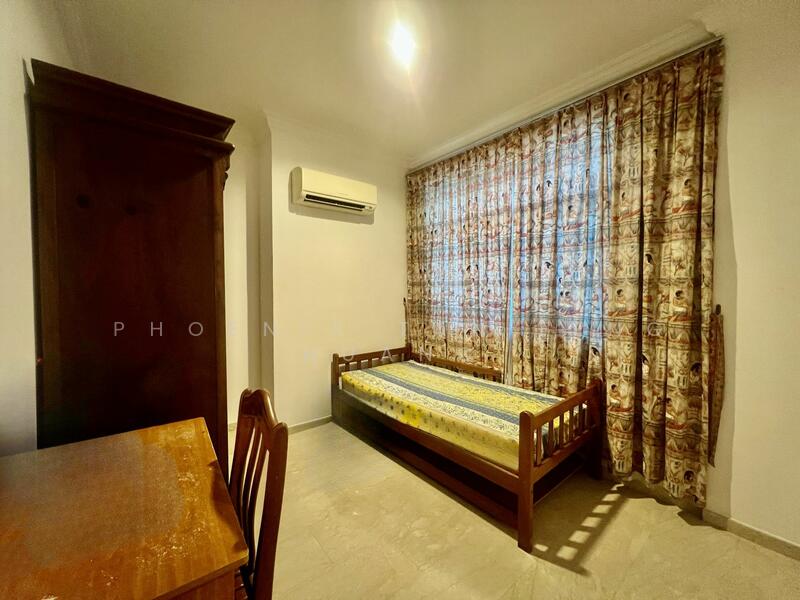 3 Sty 999 Semi-D Near Kovan Mrt , 1 Km To Holy Innocents School, Jalan Arif, Jalan Tani, Poh Huat Road, 6 Bedrooms, 3,600 sqft, Semi-Detached House For Sale, by Phoenix Tan Feng Huang, 60005107 - PropertyGuru.com.sg
