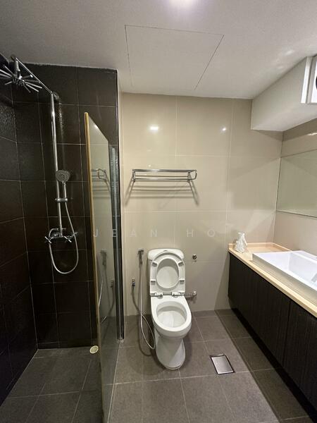 Yong Seng Estate, Jalan Senang, Eunos / Geylang / Paya Lebar, Room Rental, 200 sqft, Terraced House For Rent, by Jean Ho, 60005178 - Bathroom - PropertyGuru.com.sg