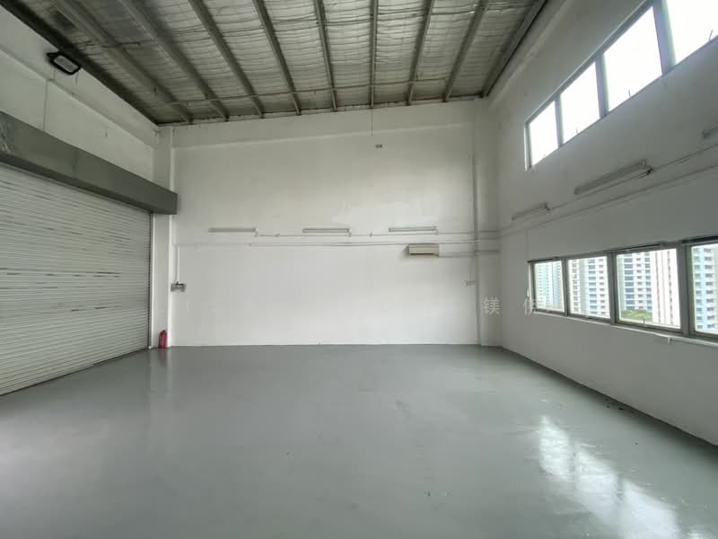Pioneer Point, 5 Soon Lee Street, 958 sqft, Factory / Workshop (B2) For Sale, by Lisa Ong 王镁侥, 60005349 - CommercialGuru.com.sg