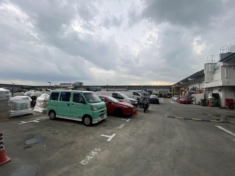 Pioneer Point, 5 Soon Lee Street, 958 sqft, Factory / Workshop (B2) For Sale, by Lisa Ong 王镁侥, 60005349 - CommercialGuru.com.sg