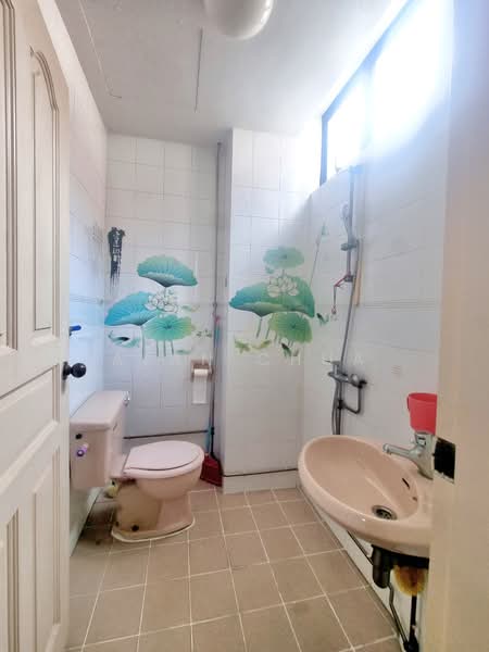 Hong Lee place, Hong Lee place, 4 Bedrooms, 2,399 sqft, Terraced House For Sale, by Alan Chua, 60005357 - PropertyGuru.com.sg