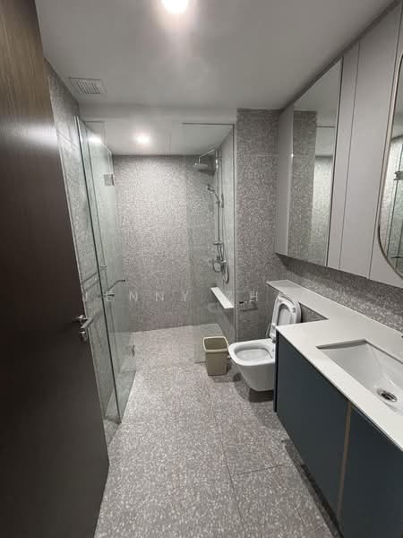Clavon, 6 Clementi Avenue 1, Buona Vista / West Coast / Clementi New Town, 2 Bedrooms, 678 sqft, Condominium For Rent, by Jenny Zhao, 60005398 - Bathroom - PropertyGuru.com.sg