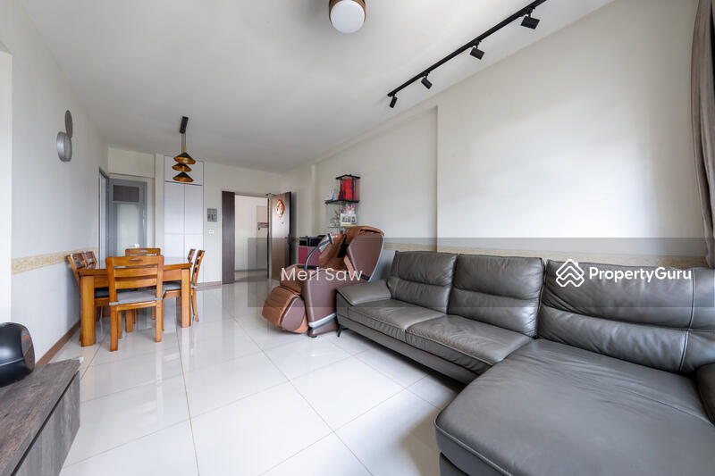 For Sale - 479B Yishun Street 42