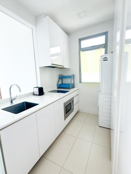 Gambir Ridge (Formerly Bartley Terrace, 16 Gambir Walk, 2 Bedrooms, 732 sqft, Condominium For Rent, by Eunice Ngiam, 60005805 - Kitchen - PropertyGuru.com.sg