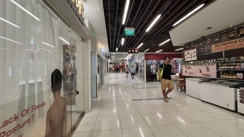 Bukit Timah Plaza, 1 Jalan Anak Bukit, 355 sqft, Mall Shop For Sale, by Alvin Chua, 60005844 - Corridor - CommercialGuru.com.sg