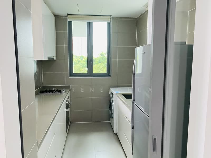 Hundred Trees, 81 West Coast Drive, 3 Bedrooms, 915 sqft, Condominium For Rent, by Serene Chua, 60005856 - Kitchen - PropertyGuru.com.sg
