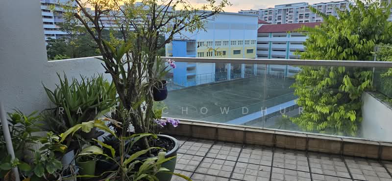 The Lakeshore, 31 Jurong West Street 41, 2 Bedrooms, 1,044 sqft, Condominium For Rent, by Raina Chowdhury, 60006143 - PropertyGuru.com.sg