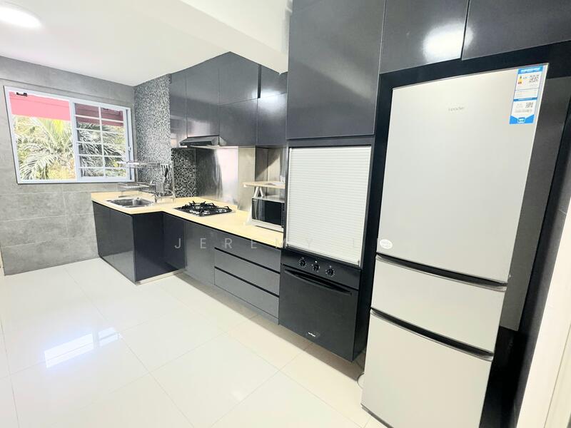 For Rent - 11 Holland Drive