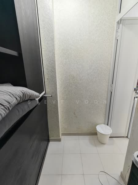 The Crest, 101 Prince Charles Crescent, Room Rental, 180 sqft, Condominium For Rent, by Steve Voon, 60006300 - Interior - PropertyGuru.com.sg