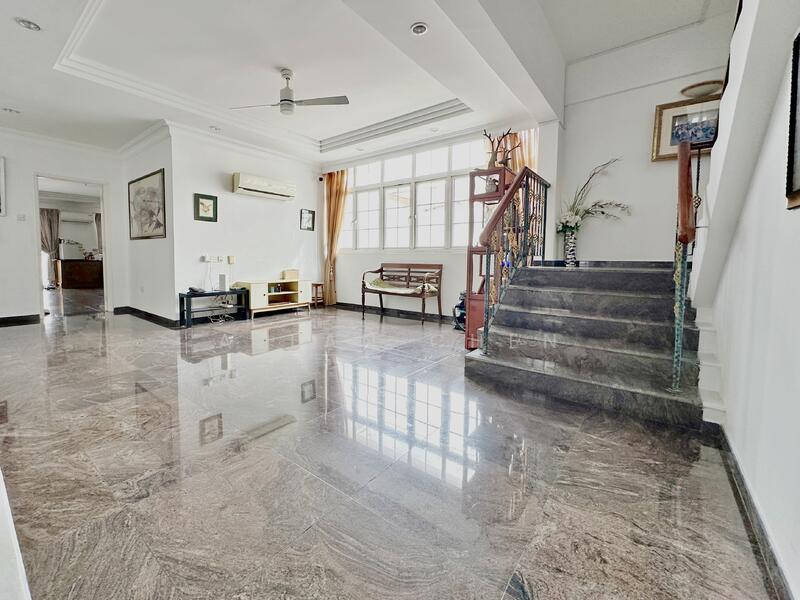 For Sale - 3 Storey Detached with Wide Frontage at Lorong H Telok Kurau