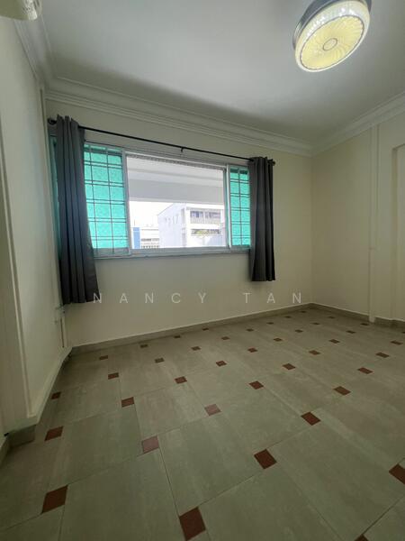 Bedok Reservoir Road HDB Flat For Sale at S$ 1,200,000 | PropertyGuru Singapore