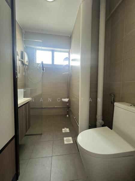 Bedok Reservoir Road HDB Flat For Sale at S$ 1,200,000 | PropertyGuru Singapore