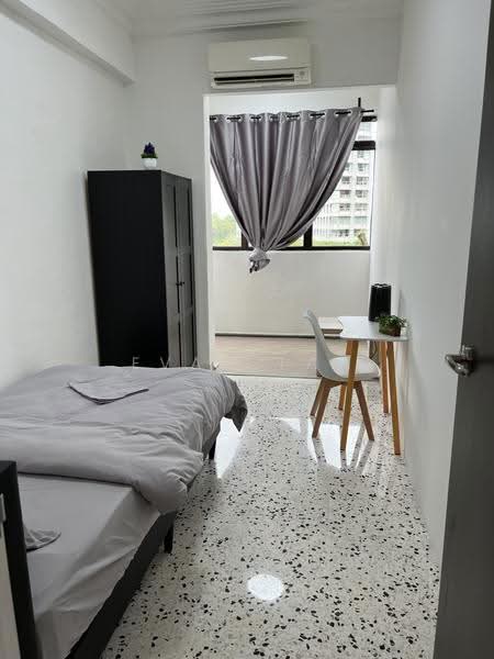 Kum Hing Court, 28 Tomlinson Road, Tanglin / Holland / Bukit Timah, Room Rental, 80 sqft, Apartment For Rent, by Evan Tan, 60006480 - Bedroom - PropertyGuru.com.sg