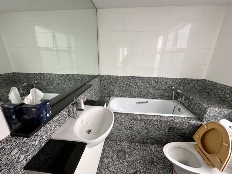 For Rent - Clydes Residence