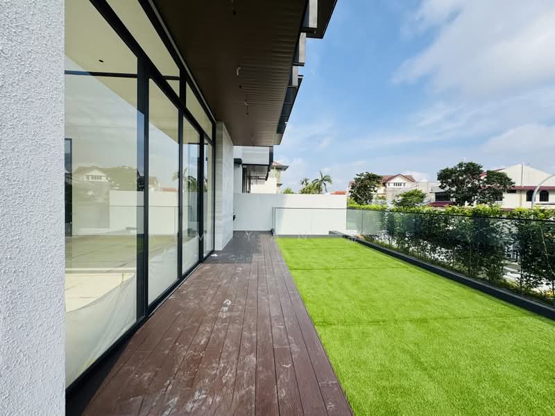 brand new and luxury bungalow, 4 levels with Lift, Swimming pool, Basement to Park 5 cars, Goodman Rd vicinity - call Kim Yan @ 81303636, 7 Bedrooms, 8,800 sqft, Bungalow House For Sale, by Kim Yan 金燕, 60006674 - PropertyGuru.com.sg