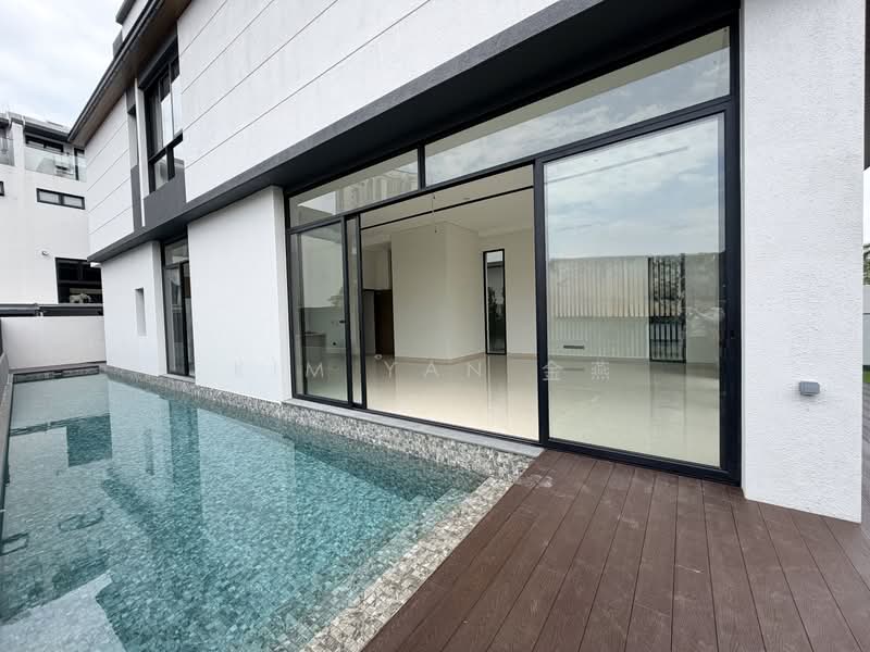 Goodman Rd vicinity - call Kim Yan @ 81303636