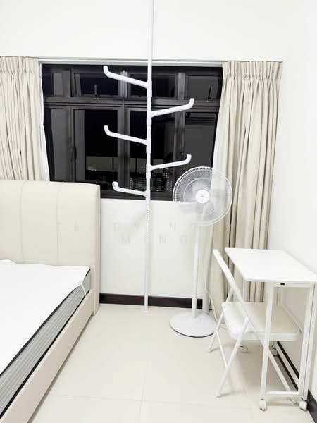 For Rent - 869A Tampines Avenue 8