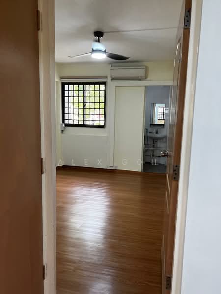 157 Ang Mo Kio Avenue 4, 157 Ang Mo Kio Avenue 4, 1,625 sqft, Shop / Shophouse For Sale, by Alex Goh, 60006951 - CommercialGuru.com.sg