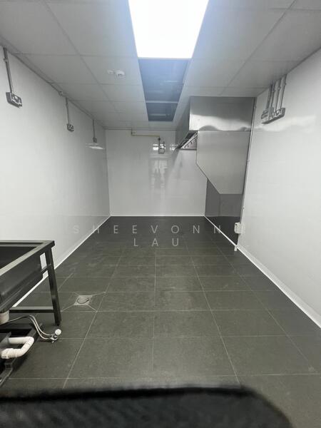 33 Chin Bee Crescent, , 165 sqft, Food & Beverage For Rent, by Sheevonne Lau, 60006983 - CommercialGuru.com.sg