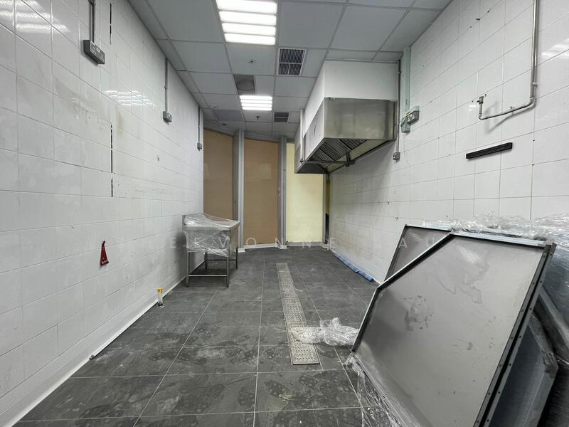 Alice @ Mediapolis, 29 Media Circle, 185 sqft, Business / Science Park For Rent, by Sheevonne Lau, 60007053 - Kitchen - CommercialGuru.com.sg