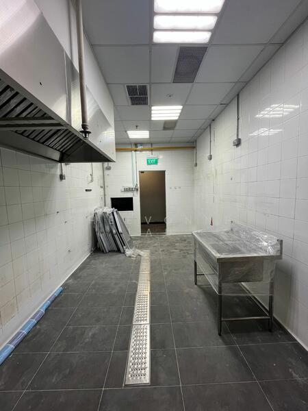 Alice @ Mediapolis, 29 Media Circle, 185 sqft, Business / Science Park For Rent, by Sheevonne Lau, 60007053 - Kitchen - CommercialGuru.com.sg