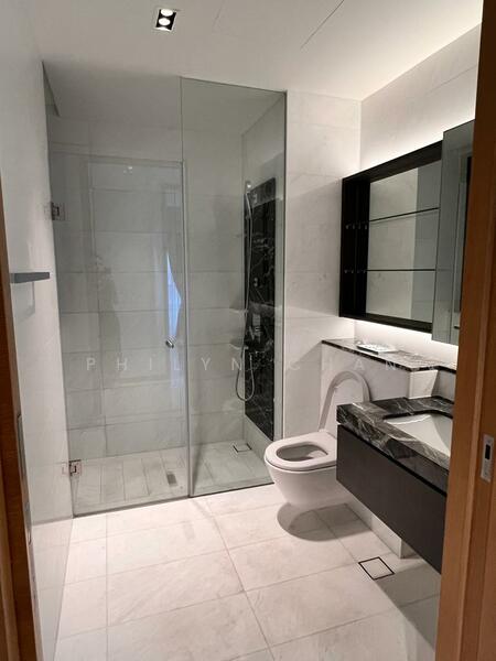 Marina One Residences, 21 Marina Way, Boat Quay / Raffles Place / Marina, 2 Bedrooms, 1,119 sqft, Condominium For Rent, by Philyn Chan, 60007231 - Bathroom - PropertyGuru.com.sg