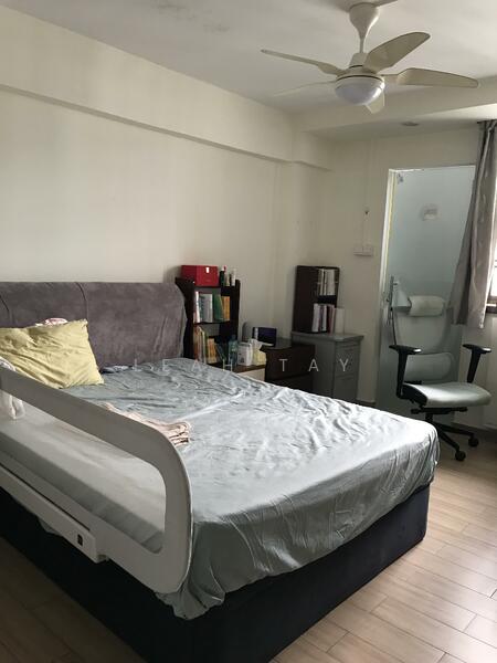 113 Simei Street 1, 113 Simei Street 1, 3 Bedrooms, 904 sqft, HDB Flat For Rent, by Leah Tay, 60007394 - Master Bedroom - PropertyGuru.com.sg