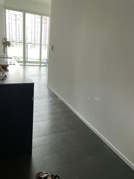 Principal Garden, 91 Prince Charles Crescent, 1 Bedroom, 495 sqft, Condominium For Rent, by Carol Lim, 60007589 - Corridor - PropertyGuru.com.sg