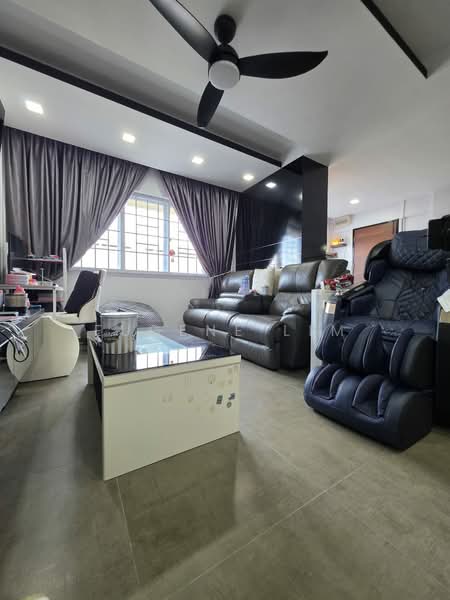 For Sale - 634 Yishun Street 61