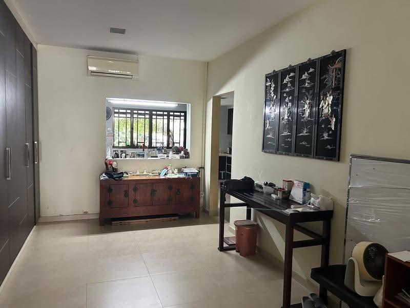 Sennett Estate, Jalan Kemboja, Macpherson / Potong Pasir, Room Rental, 300 sqft, Semi-Detached House For Rent, by Lina Tay, 60007819 - Living Room - PropertyGuru.com.sg