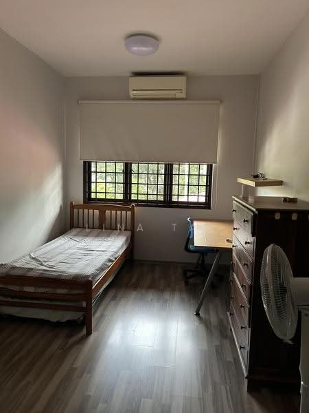 Sennett Estate, Jalan Kemboja, Macpherson / Potong Pasir, Room Rental, 300 sqft, Semi-Detached House For Rent, by Lina Tay, 60007819 - Bedroom - PropertyGuru.com.sg
